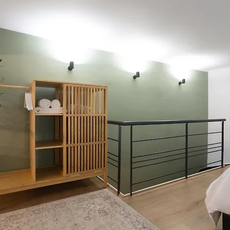 100mbps Smart Tv Ac Self Check-in Full Kitchen Apartamento