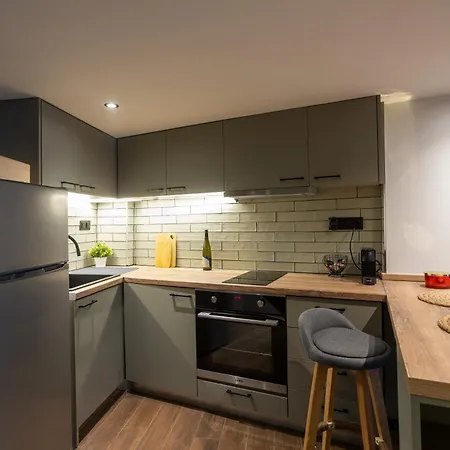 100mbps Smart Tv Ac Self Check-in Full Kitchen Apartamento Tesalónica