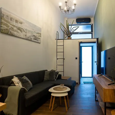 100mbps Smart Tv Ac Self Check-in Full Kitchen Thessaloniki