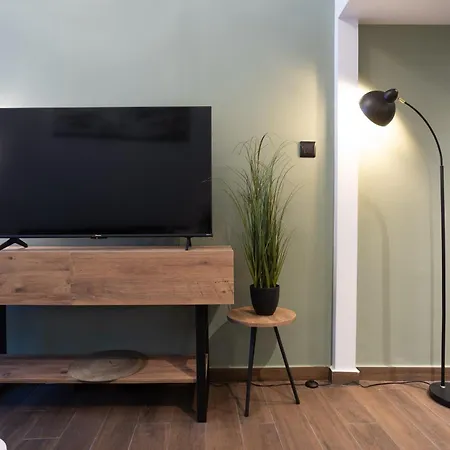 Апартаменты 100mbps Smart Tv Ac Self Check-in Full Kitchen *