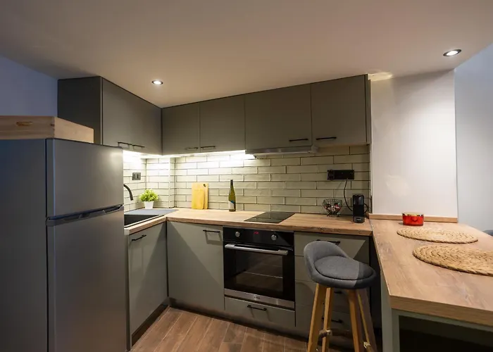100mbps Smart Tv Ac Self Check-in Full Kitchen Apartment Thessaloniki